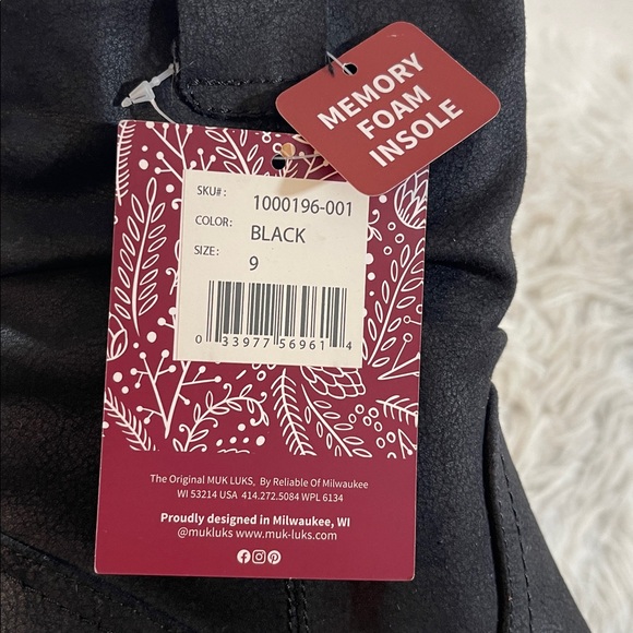 MUK LUKS Women's Riser Pop Boots Black Faux Fur Lining Memory Foam Insole 9 NEW - Picture 14 of 16